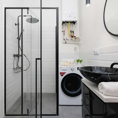 Elegant Family Near City Center By Renters *